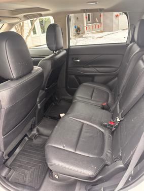 2017 Mitsubishi Outlander SEL