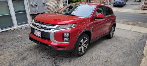 Red 2022 Mitsubishi Outlander Sport 2.0 ES