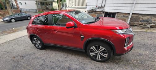 Red 2022 Mitsubishi Outlander Sport 2.0 ES