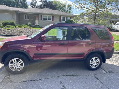 Red 2004 Honda CR-V EX
