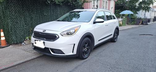 2018 Kia Niro LX
