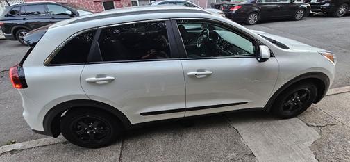 2018 Kia Niro LX
