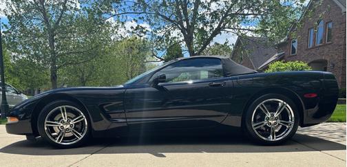 Black 2004 Chevrolet Corvette Base