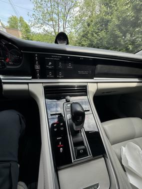 2018 Porsche Panamera 4S