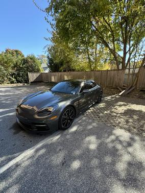 2018 Porsche Panamera 4S