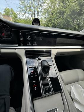 2018 Porsche Panamera 4S