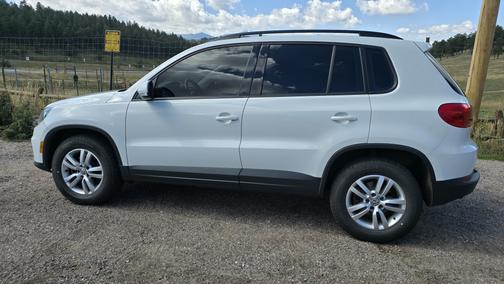 2016 Volkswagen Tiguan SE
