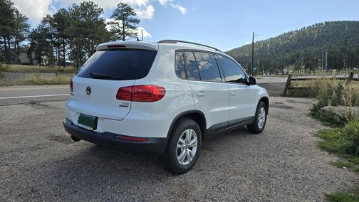 2016 Volkswagen Tiguan SE