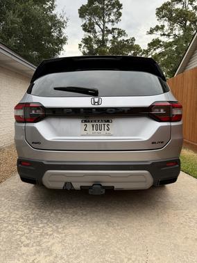 Silver 2023 Honda Pilot Elite