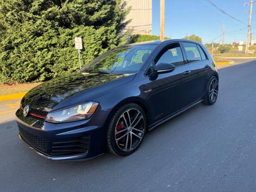 2017 Volkswagen Golf GTI Sport 4-Door