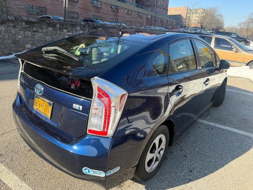 Blue 2015 Toyota Prius Two
