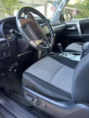 Black 2018 Toyota 4Runner SR5 Premium