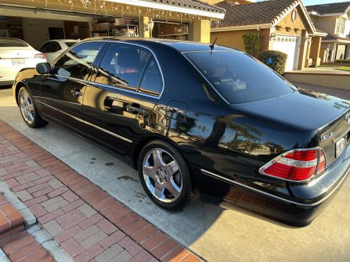 2005 Lexus LS 430 Base