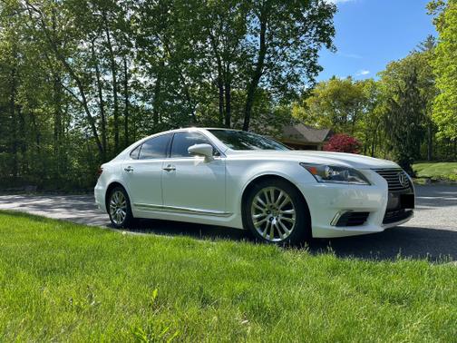 2015 Lexus LS 460 Base
