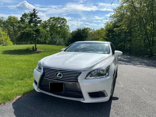 2015 Lexus LS 460 Base