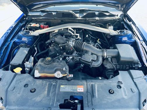 Blue 2013 Ford Mustang V6 Premium