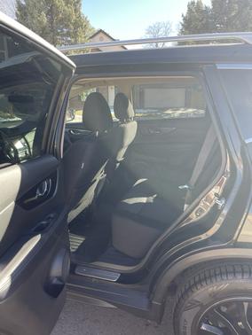 2017 Nissan Rogue Hybrid SV