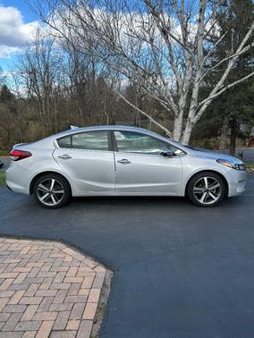 2017 Kia Forte EX