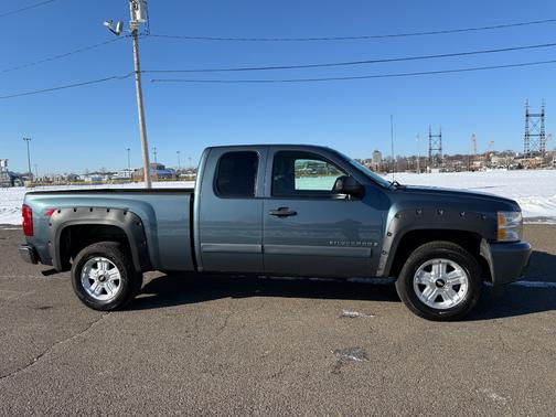 2007 Chevrolet Silverado 1500 LT1 Extended Cab