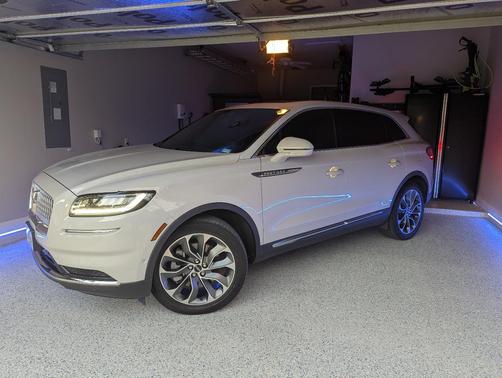Beige 2023 Lincoln Nautilus Reserve
