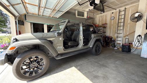 2023 Jeep Wrangler 4xe Sahara