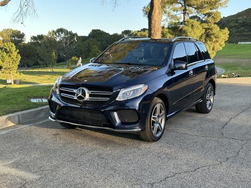 2016 Mercedes-Benz GLE-Class GLE 300d 4MATIC