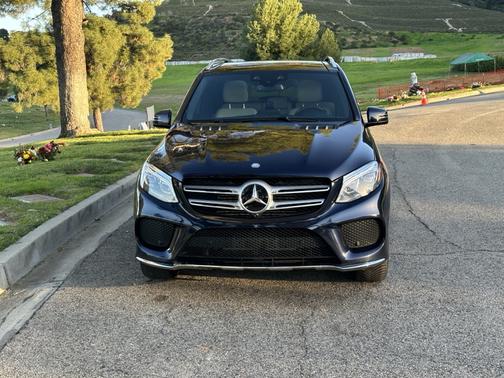 2016 Mercedes-Benz GLE-Class GLE 300d 4MATIC