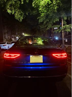 Blue 2016 Volkswagen Passat V6 SEL Premium