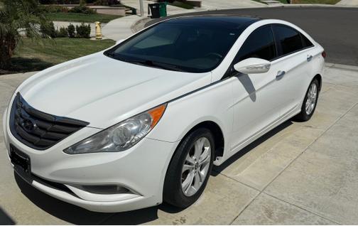 2013 Hyundai SONATA Limited