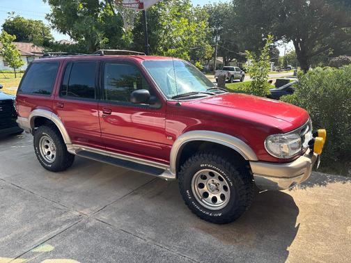 Red 2001 Ford Explorer Eddie Bauer