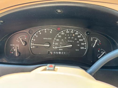 Red 2001 Ford Explorer Eddie Bauer