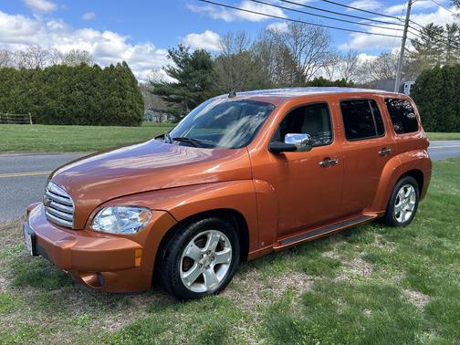 Orange 2006 Chevrolet HHR LT