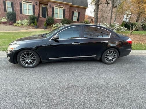 2010 Hyundai Genesis 4.6
