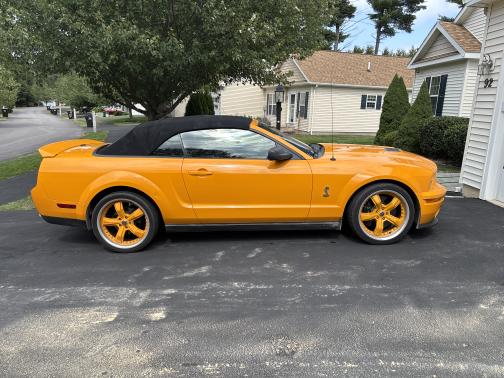 2007 Ford Shelby GT500 Base