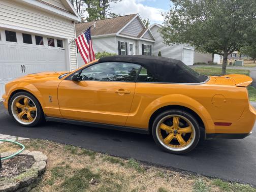 2007 Ford Shelby GT500 Base