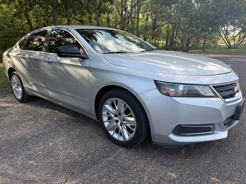 Silver 2014 Chevrolet Impala 1LS