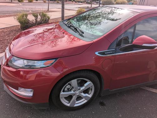 Red 2012 Chevrolet Volt Base