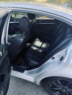 2011 INFINITI G25 Journey