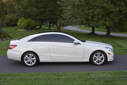 White 2011 Mercedes-Benz E-Class E 350