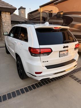 2016 Jeep Grand Cherokee High Altitude