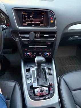 2014 Audi Q5 3.0T Prestige quattro