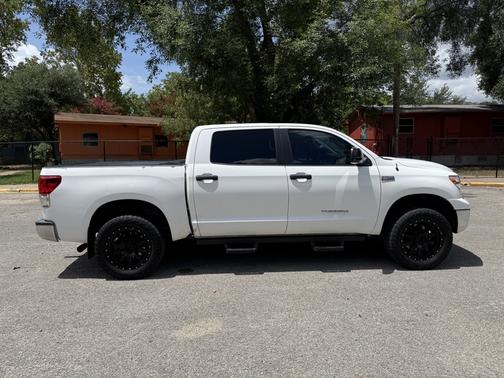 2012 Toyota Tundra Grade