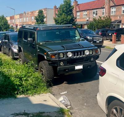 2003 Hummer H2 Base