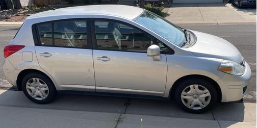 2011 Nissan Versa 1.8 S