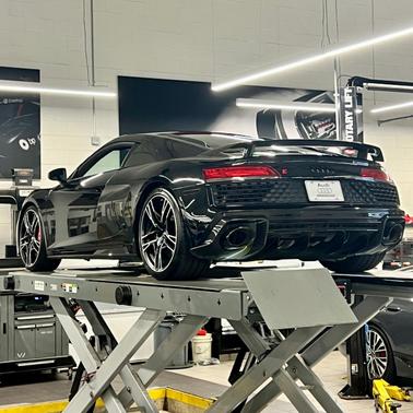 Black 2020 Audi R8 5.2 V10 performance