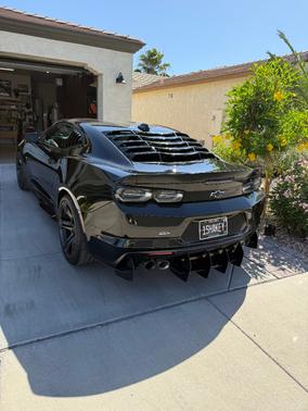 Black 2023 Chevrolet Camaro 2SS