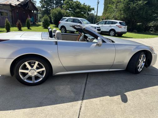 2006 Cadillac XLR Base