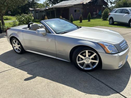 2006 Cadillac XLR Base