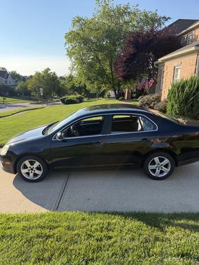 Black 2008 Volkswagen Jetta SEL