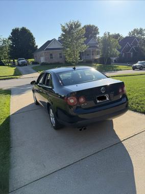 Black 2008 Volkswagen Jetta SEL